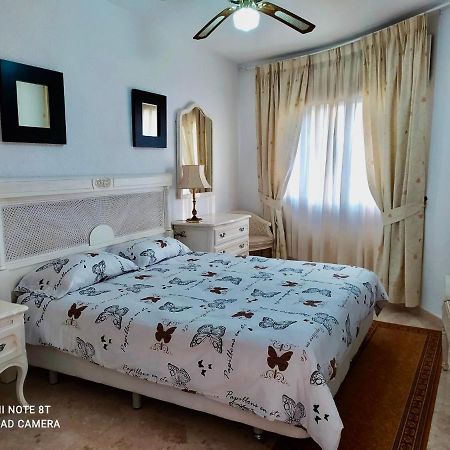 Apartamento Club Algaida Beach Apartment Sitio de Calahonda Bagian luar foto