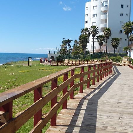 Apartamento Club Algaida Beach Apartment Sitio de Calahonda Bagian luar foto