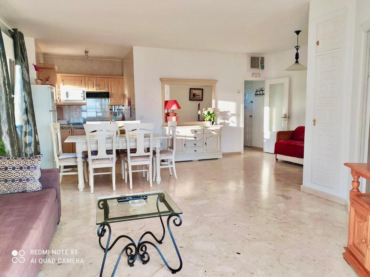 Apartamento Club Algaida Beach Apartment Sitio de Calahonda Bagian luar foto