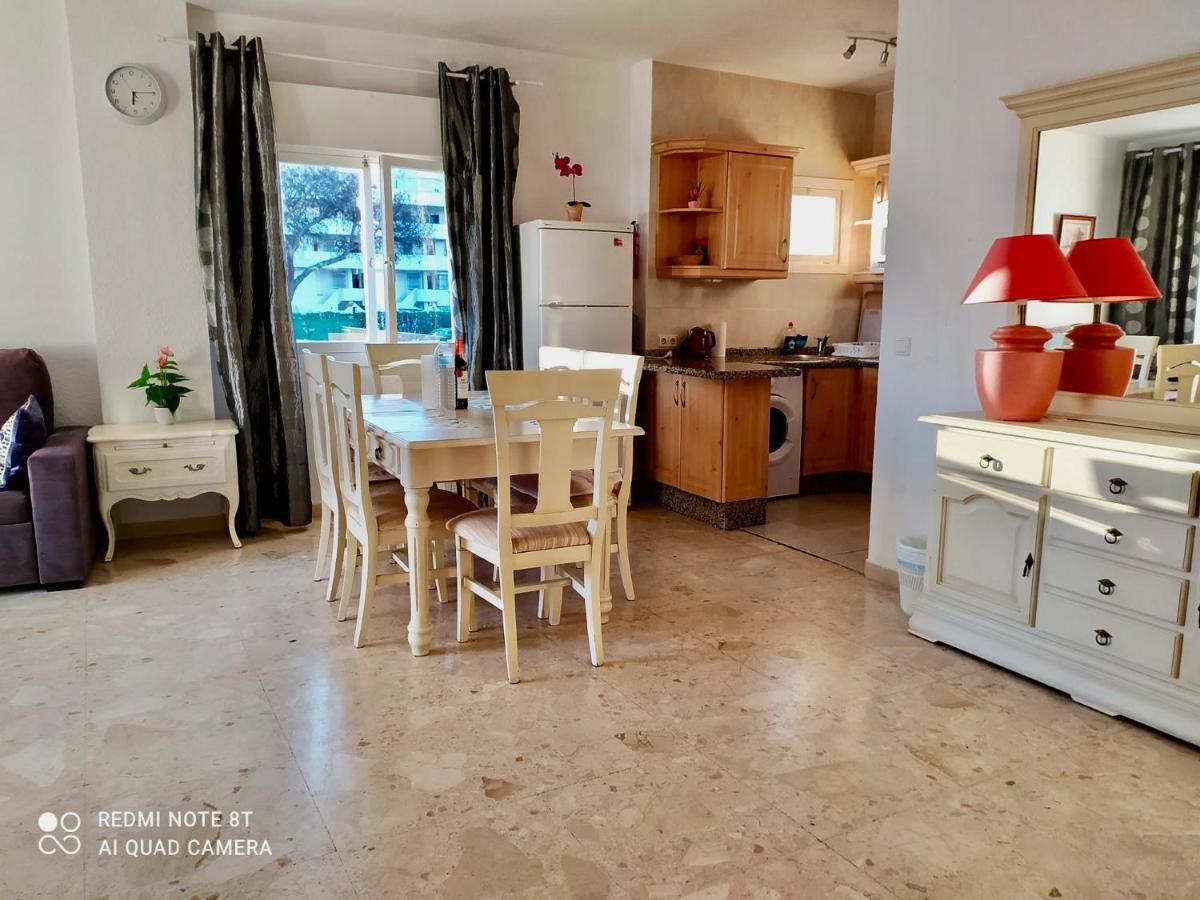 Apartamento Club Algaida Beach Apartment Sitio de Calahonda Bagian luar foto