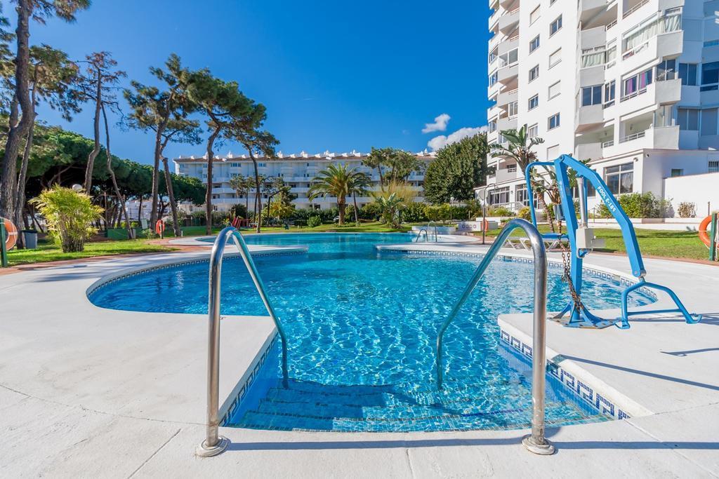 Apartamento Club Algaida Beach Apartment Sitio de Calahonda Bagian luar foto