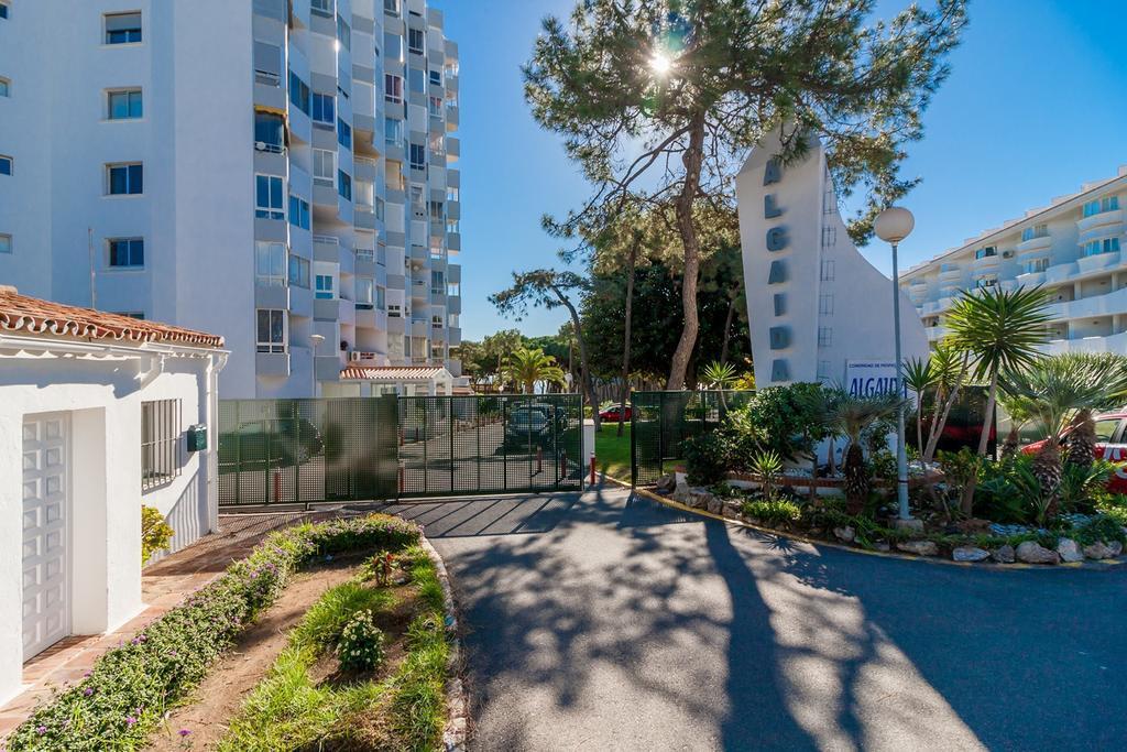 Apartamento Club Algaida Beach Apartment Sitio de Calahonda Bagian luar foto