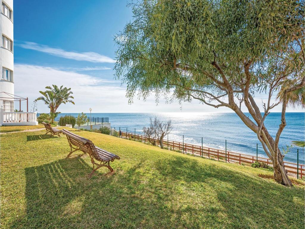 Apartamento Club Algaida Beach Apartment Sitio de Calahonda Bagian luar foto
