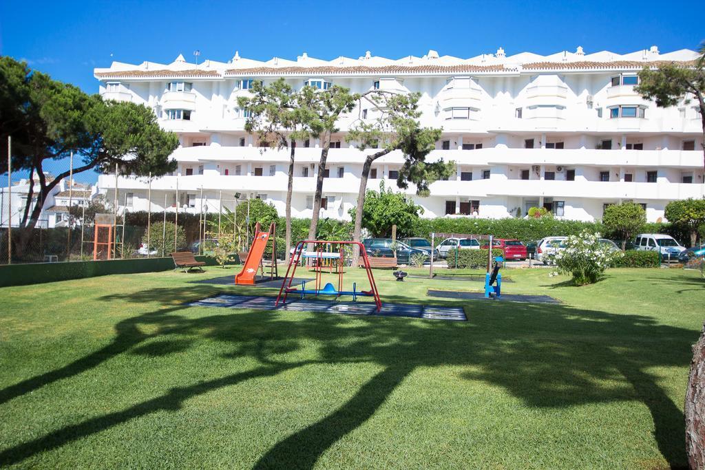Apartamento Club Algaida Beach Apartment Sitio de Calahonda Bagian luar foto