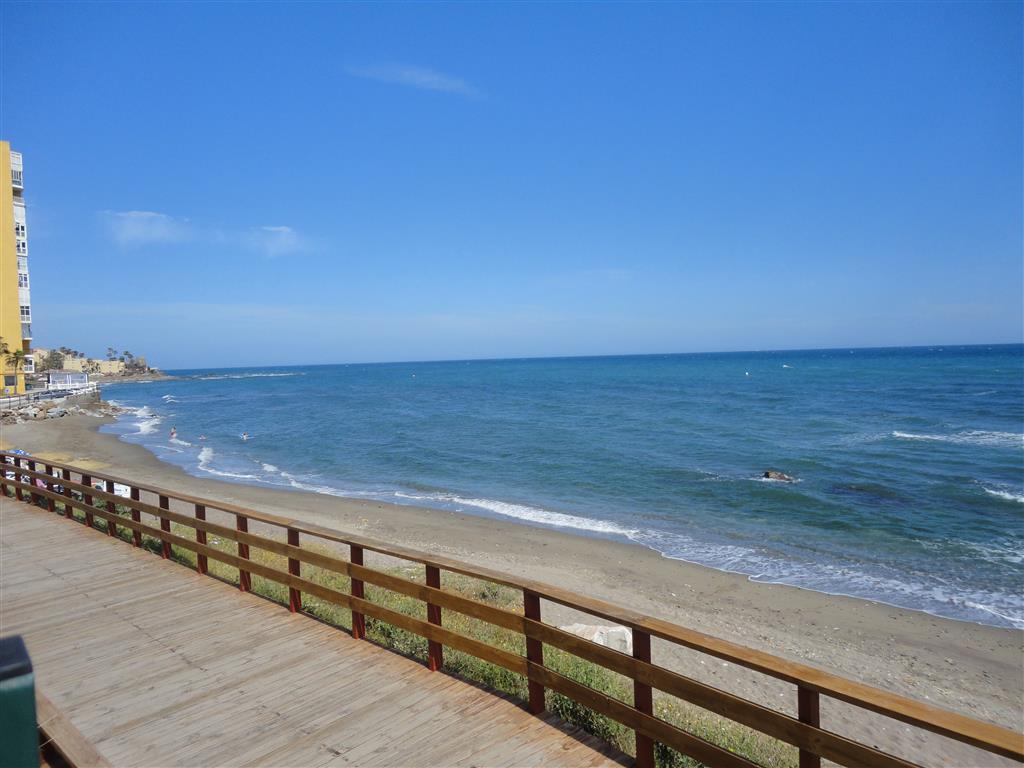 Apartamento Club Algaida Beach Apartment Sitio de Calahonda Bagian luar foto